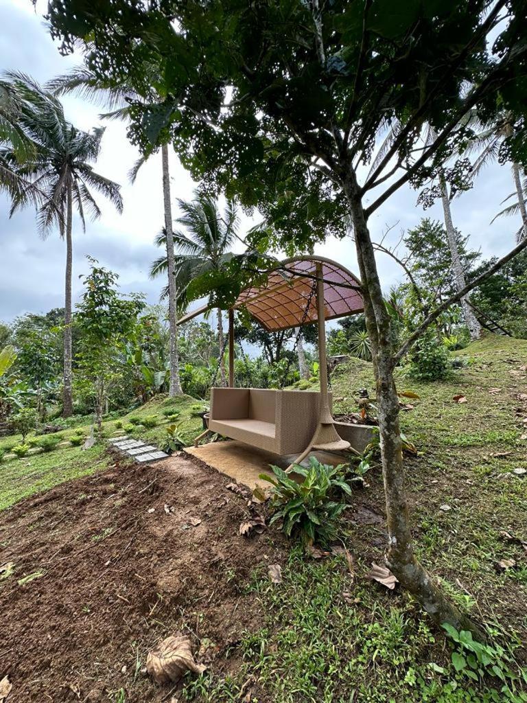 Elnora'S Farm Hotel Lucban Exterior photo